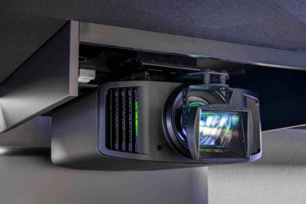 Custom home theatre projector setup Dubai